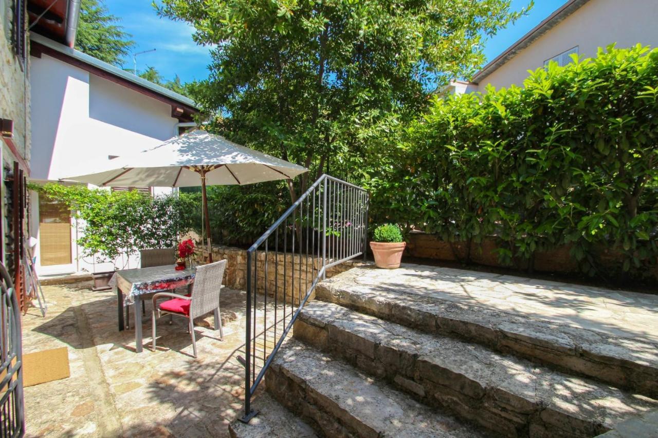 Carla Guest House Novigrad  Exterior photo